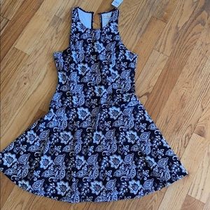 NWT A&F black and white floral dress